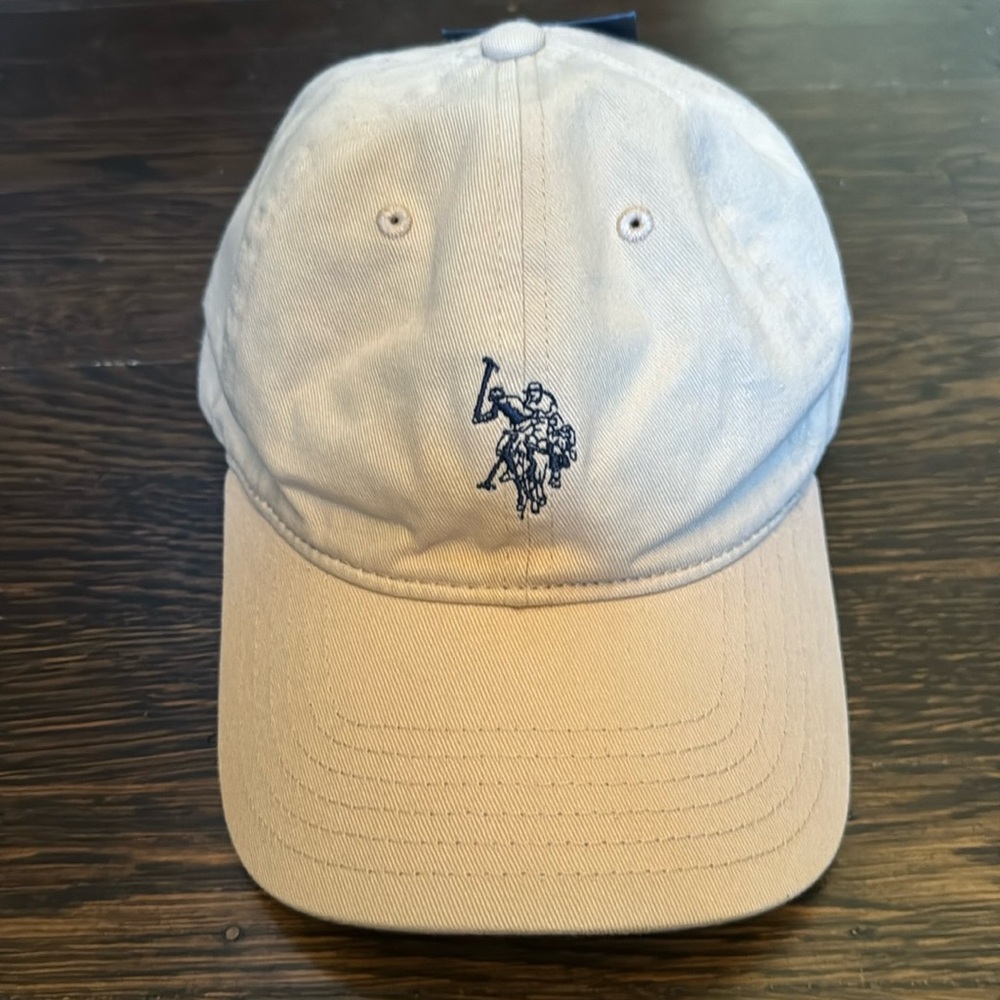 Tan polo hat